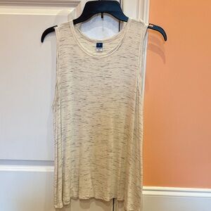Old Navy Luxe Sleeveless Active Top